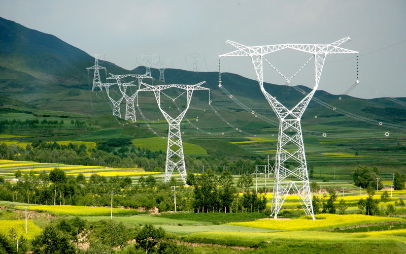 What is the operation principle of high voltage switchgear
